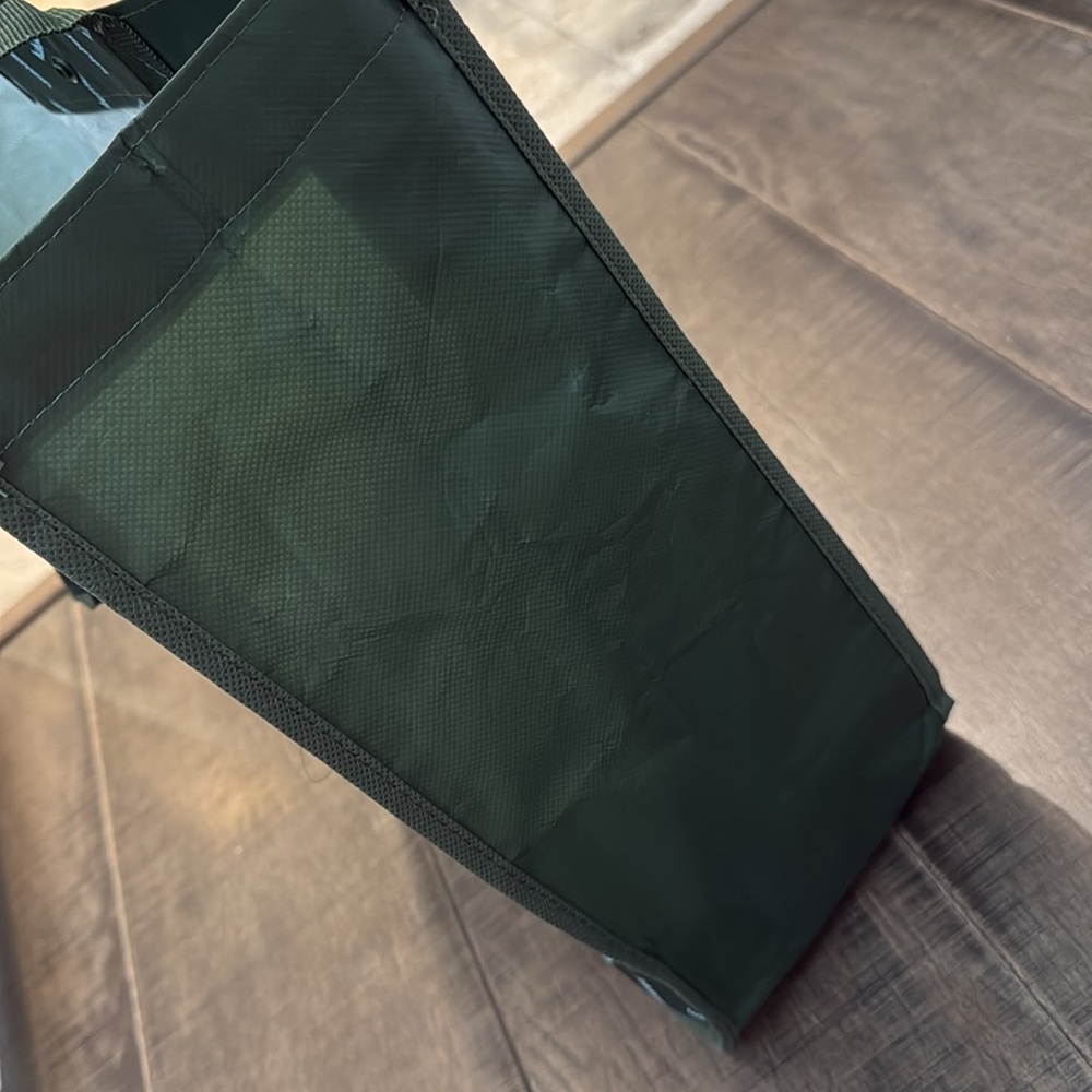LARGE LULULEMON SHOPPING BAG - Picture 5 of 10
